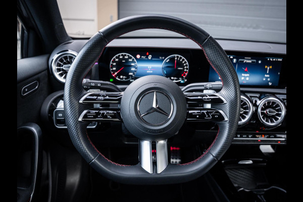 Mercedes-Benz A-Klasse A250 e Business Solution AMG - Pano l ACC l Sfeerverl. l Keyless