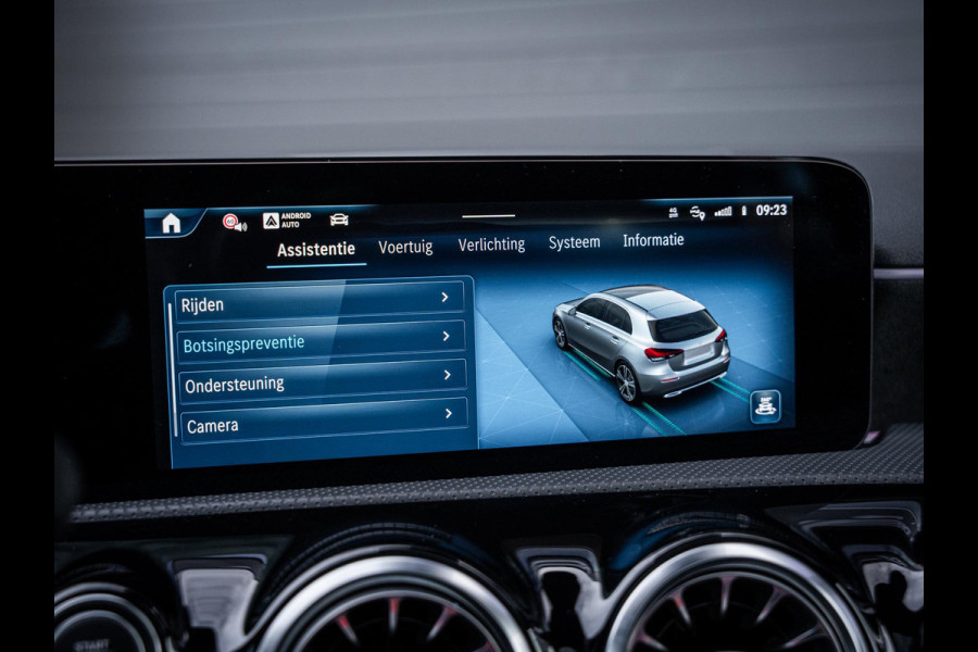 Mercedes-Benz A-Klasse A250 e Business Solution AMG - Pano l ACC l Sfeerverl. l Keyless