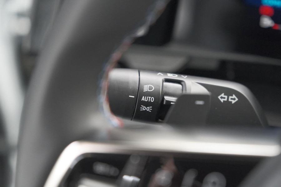 Renault Rafale 1.2 E-Tech full hybrid 200 Esprit Alpine | Panoramadak | 360 Camera | Adaptieve Cruise Control | Stoelen Pakket | Elektronische Achterklep