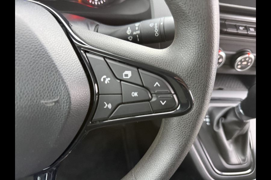 Renault Kangoo 1.3 TCe 130 EDC **Benzine** Automaat Trekhaak Airco Cruise Control Navigatie Camera Parkeersensoren Achter