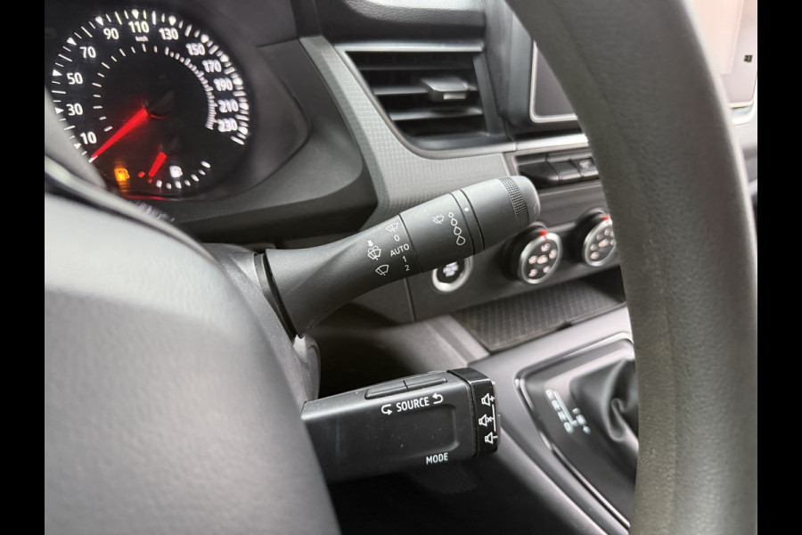 Renault Kangoo 1.3 TCe 130 EDC **Benzine** Automaat Trekhaak Airco Cruise Control Navigatie Camera Parkeersensoren Achter