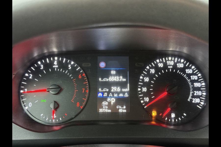Renault Kangoo 1.3 TCe 130 EDC **Benzine** Automaat Trekhaak Airco Cruise Control Navigatie Camera Parkeersensoren Achter
