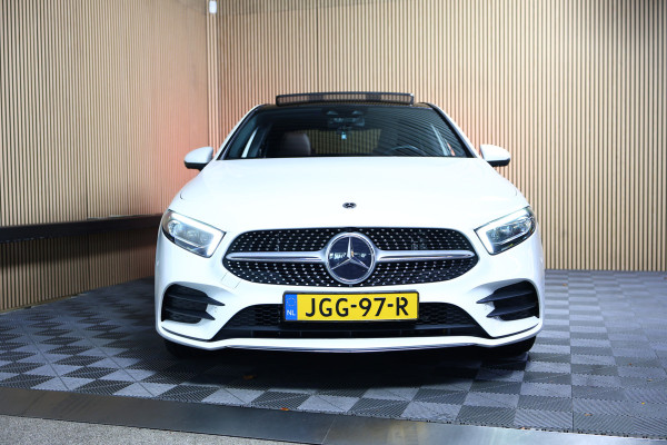 Mercedes-Benz A-Klasse 250e AMG AMBIENTE PANODAK NAVI AUTOM CRUISE PDC CAM SFEER '20