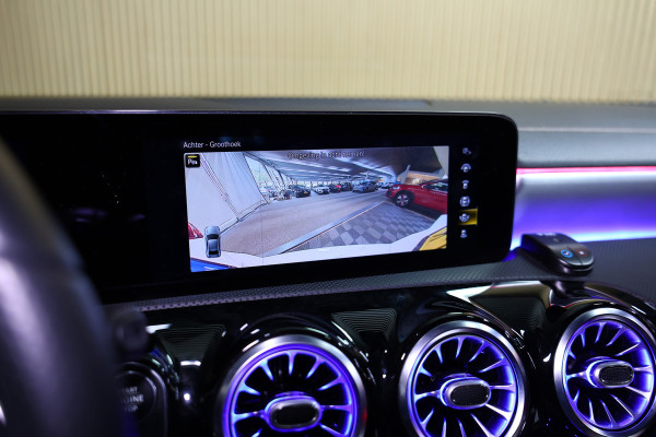 Mercedes-Benz A-Klasse 250e AMG AMBIENTE PANODAK NAVI AUTOM CRUISE PDC CAM SFEER '20