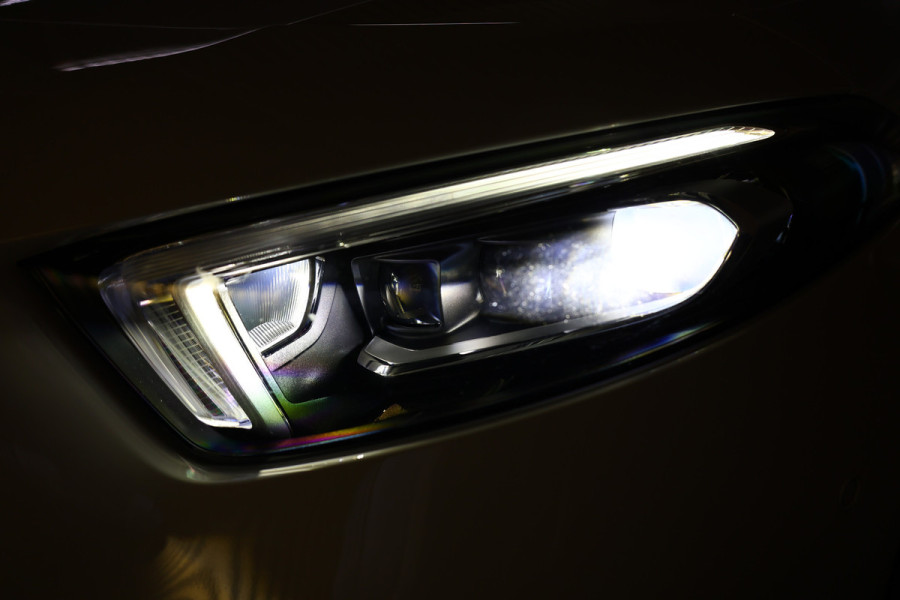 Mercedes-Benz A-Klasse 250e AMG AMBIENTE PANODAK NAVI AUTOM CRUISE PDC CAM SFEER '20