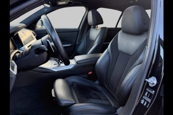 BMW 3-serie 320i High Executive M-pakket Performance(Dealer OndH, Dakraam, Addapt Cruise, Camera, Carplay, StoelV, Navi Prof, Etc)