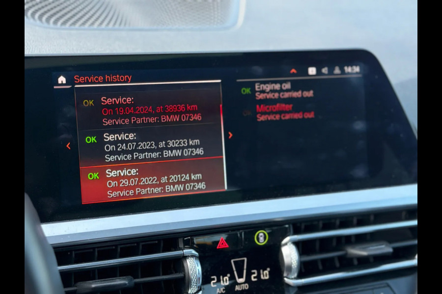 BMW 3-serie 320i High Executive M-pakket Performance(Dealer OndH, Dakraam, Addapt Cruise, Camera, Carplay, StoelV, Navi Prof, Etc)