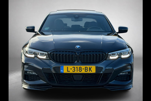 BMW 3-serie 320i High Executive M-pakket Performance(Dealer OndH, Dakraam, Addapt Cruise, Camera, Carplay, StoelV, Navi Prof, Etc)