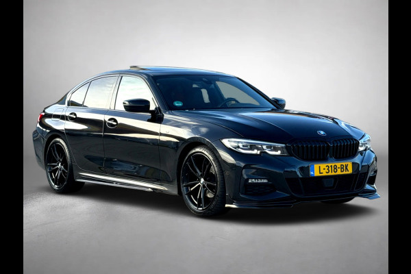 BMW 3-serie 320i High Executive M-pakket Performance(Dealer OndH, Dakraam, Addapt Cruise, Camera, Carplay, StoelV, Navi Prof, Etc)