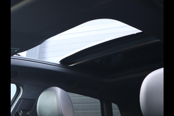 Audi e-tron 55 quattro S edition 95 kWh | Pano | Memory Seats | 360 Camera