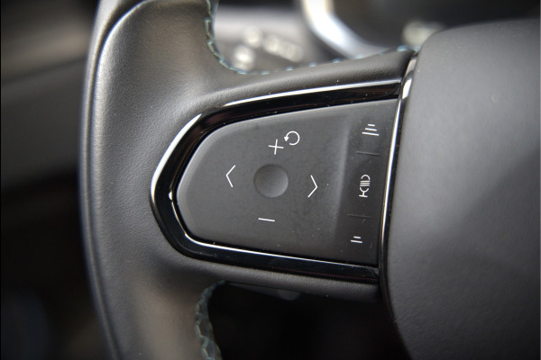 Lynk & Co 01 1.5 | Panoramadak | Stoelverwarming | Keyless | Apple Carplay | Memory Seat | Adaptive Cruise Control | Infinity | Navigatie | 360 Camera | Parkeersensoren | Ambiance Verlichting |