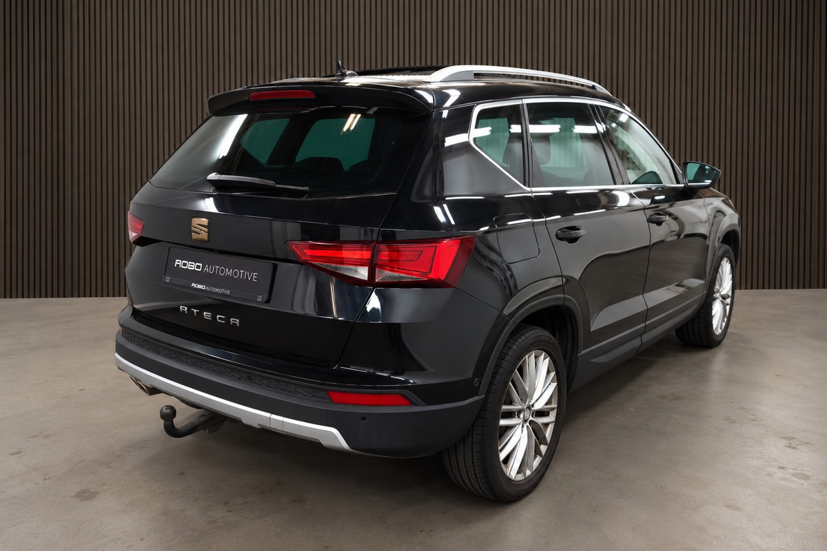 Seat Ateca 1.5 TSI FR Business Intense | Panoramadak | Stoelverwarming | Trekhaak | Keyless | Adaptive Cruise Control | Apple Carplay | Camera | Climate Control | Parkeersensoren | Navigatie | Leer | Elektrische Achterklep |