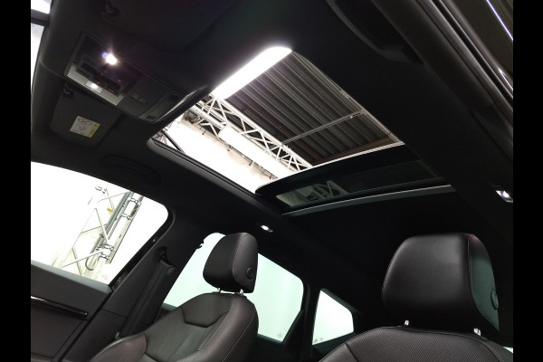 Seat Ateca 1.5 TSI FR Business Intense | Panoramadak | Stoelverwarming | Trekhaak | Keyless | Adaptive Cruise Control | Apple Carplay | Camera | Climate Control | Parkeersensoren | Navigatie | Leer | Elektrische Achterklep |
