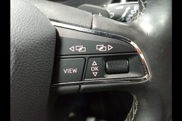 Seat Ateca 1.5 TSI FR Business Intense | Panoramadak | Stoelverwarming | Trekhaak | Keyless | Adaptive Cruise Control | Apple Carplay | Camera | Climate Control | Parkeersensoren | Navigatie | Leer | Elektrische Achterklep |