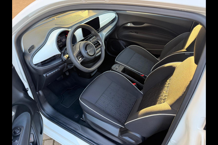 Fiat 500C Urban 42 kWh SOH 98% Apple Carplay|Cabrio|Cruise Control|Climate Control