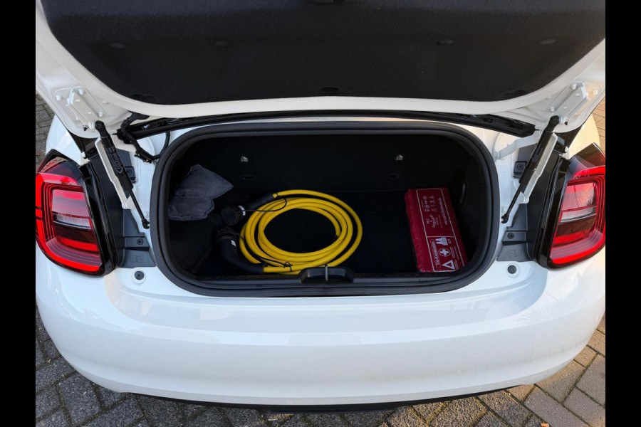 Fiat 500C Urban 42 kWh SOH 98% Apple Carplay|Cabrio|Cruise Control|Climate Control