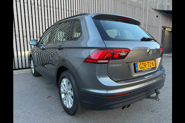 Volkswagen Tiguan 1.4 TSI Comfortline Business / Trekhaak / Xenon / Led