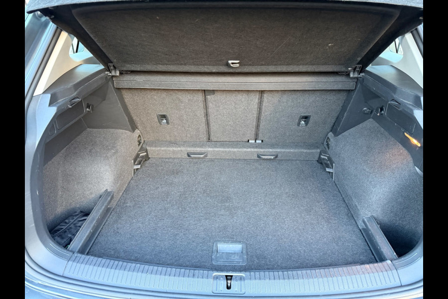 Volkswagen Tiguan 1.4 TSI Comfortline Business / Trekhaak / Xenon / Led