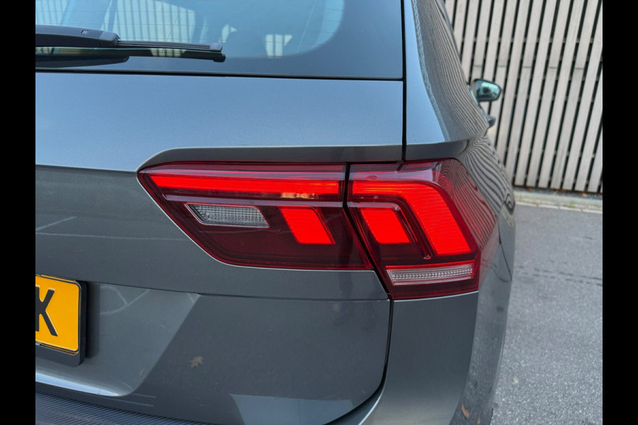 Volkswagen Tiguan 1.4 TSI Comfortline Business / Trekhaak / Xenon / Led