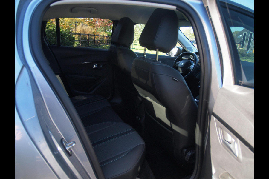 Peugeot e-208 EV Allure Pack 50 kWh | SOH 94% | Camera | Apple Carplay | Stoelverwarming | Navi | NL-Auto |
