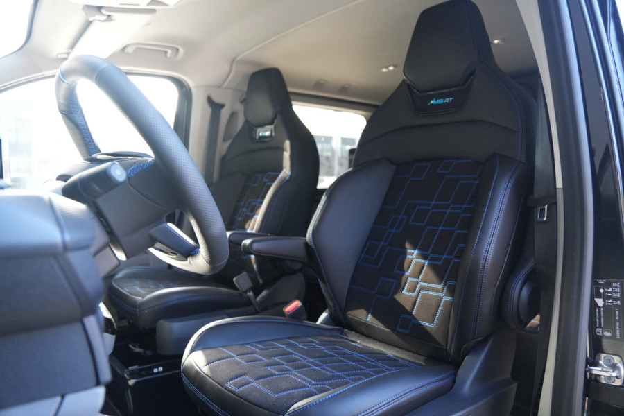 Ford E-Transit Custom 340 L2H1 MS-RT 71 kWh DC 286pk 5 Zits - 2x Schuif - Kuipstoelen - Stoel/Stuurverwarming - 360 Camera - Ultimate Pack - Rijklaar