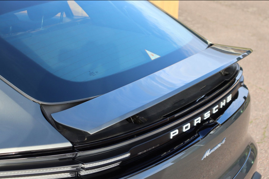 Porsche Macan 4 100 kWh Org.NL pano/schuifdak