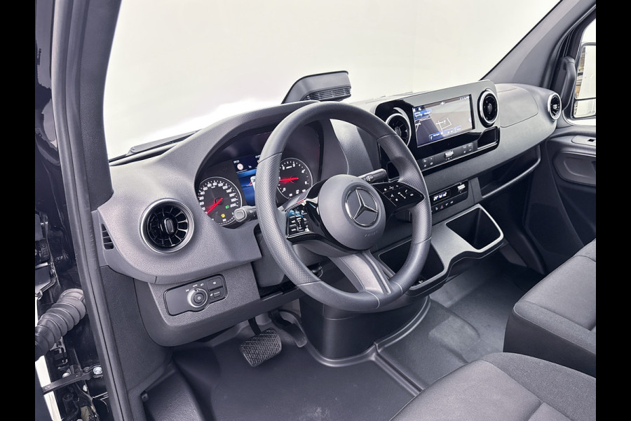 Mercedes-Benz Sprinter 317 CDI PRO L3H2 Led Navigatie Achteruitrijcamera 3500 KG Trekgewicht Cruise Control