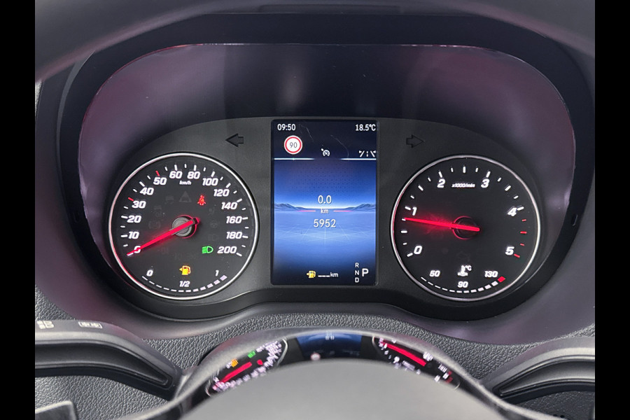 Mercedes-Benz Sprinter 317 CDI PRO L3H2 Led Navigatie Achteruitrijcamera 3500 KG Trekgewicht Cruise Control