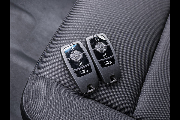 Mercedes-Benz Sprinter 317 CDI PRO L3H2 Led Navigatie Achteruitrijcamera 3500 KG Trekgewicht Cruise Control