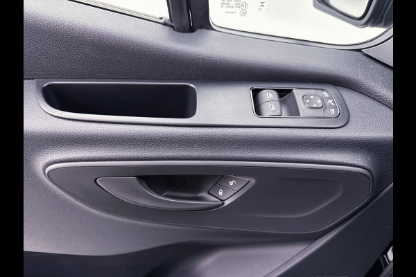 Mercedes-Benz Sprinter 317 CDI PRO L3H2 Led Navigatie Achteruitrijcamera 3500 KG Trekgewicht Cruise Control