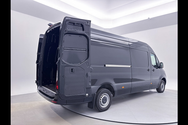 Mercedes-Benz Sprinter 317 CDI PRO L3H2 Led Navigatie Achteruitrijcamera 3500 KG Trekgewicht Cruise Control