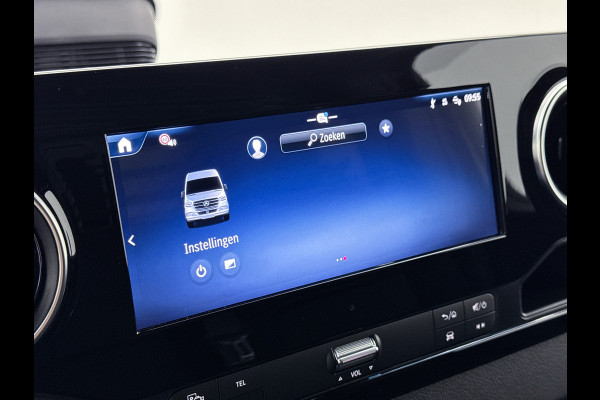 Mercedes-Benz Sprinter 317 CDI PRO L3H2 Led Navigatie Achteruitrijcamera 3500 KG Trekgewicht Cruise Control