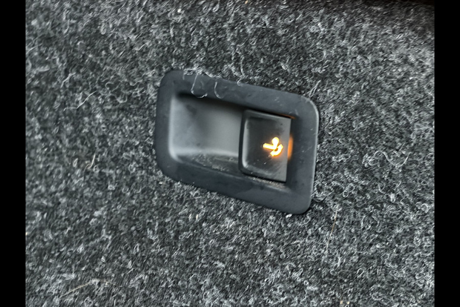 Škoda ENYAQ iV 60 Soh 92% Stoelverw. Camera Adapt.Cruis Carplay Trekhaak 1Eig.