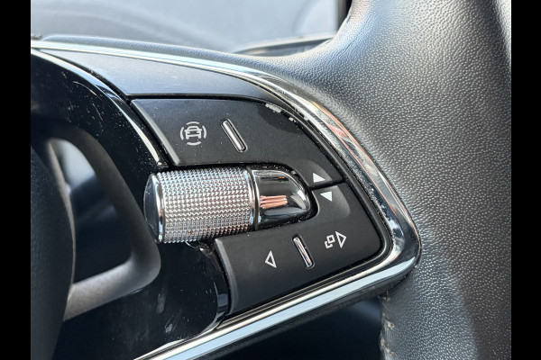 Škoda ENYAQ iV 60 Soh 92% Stoelverw. Camera Adapt.Cruis Carplay Trekhaak 1Eig.