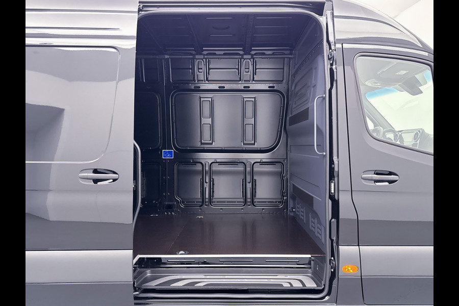 Mercedes-Benz Sprinter 317 CDI Pro L3H2 Navigatie Parkeerpakket Camera Led Cruise Control 3500 KG Trekgewicht