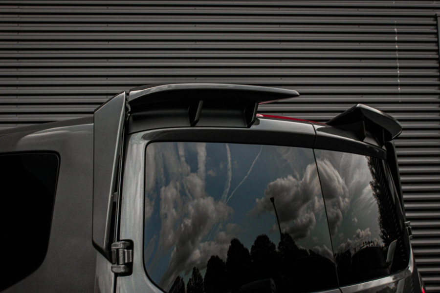 Ford E-Transit Custom 320 L2H1 MS-RT 71kWh 286PK DC DUBBEL CABINE / KUIPSTOELEN / DIRECT RIJDEN / NAVIGATIE / BLACK OPS/JB-EDITION