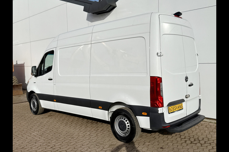 Mercedes-Benz Sprinter 312 55kWh L2H2 Elektrisch 168km WLTP 92.9% (SOH) 80KW Snelladen Climate Control Stoelverwarming Camera Laadkabel