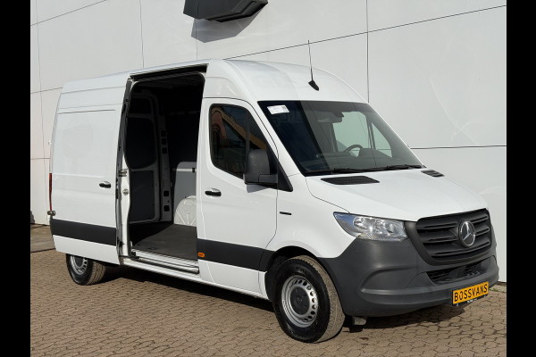 Mercedes-Benz Sprinter 312 55kWh L2H2 Elektrisch 168km WLTP 92.9% (SOH) 80KW Snelladen Climate Control Stoelverwarming Camera Laadkabel