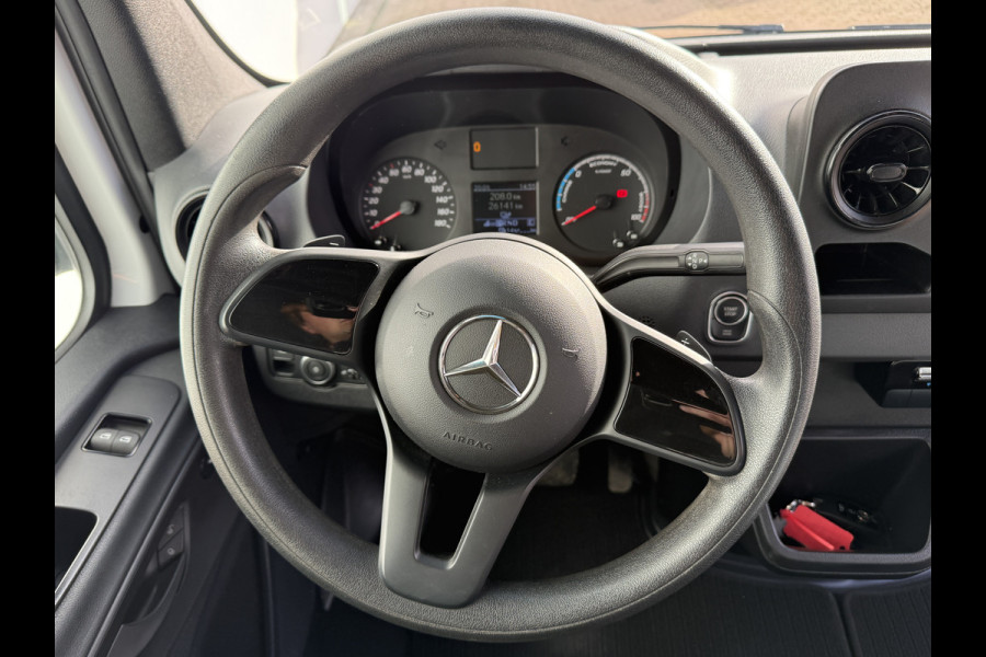 Mercedes-Benz Sprinter 312 55kWh L2H2 Elektrisch 168km WLTP 92.9% (SOH) 80KW Snelladen Climate Control Stoelverwarming Camera Laadkabel