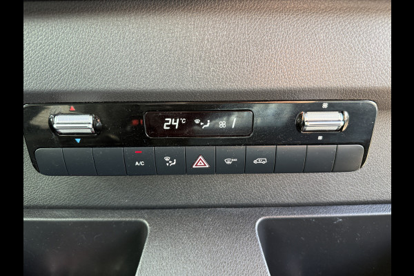 Mercedes-Benz Sprinter 312 55kWh L2H2 Elektrisch 168km WLTP 92.9% (SOH) 80KW Snelladen Climate Control Stoelverwarming Camera Laadkabel