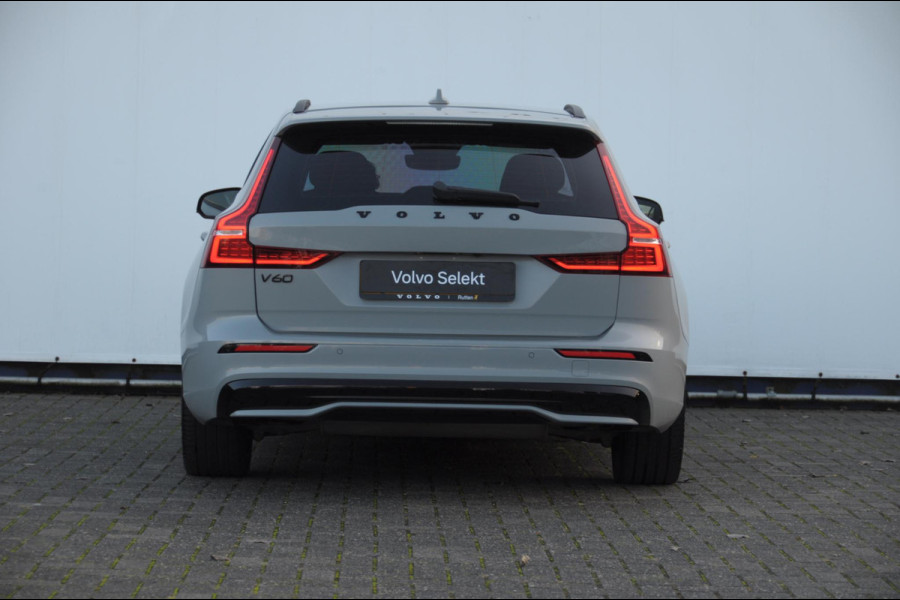 Volvo V60 B3 177PK Automaat Essential Edition / Adaptieve cruise control / Stoel en stuurwielverwarming / Trekhaak / Google systeem / achterbank verwarmd / 19” velgen