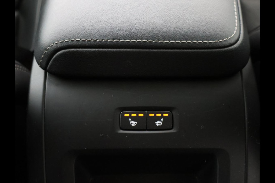 Volvo XC60 2.0 T8 Plug-in hybrid AWD Inscription | SOH 96,5% | Panoramadak | Trekhaak | Leder | Memory | Adaptive cruise | Harman/Kardon | Stuur/stoelverwarming | 360 camera | Carplay