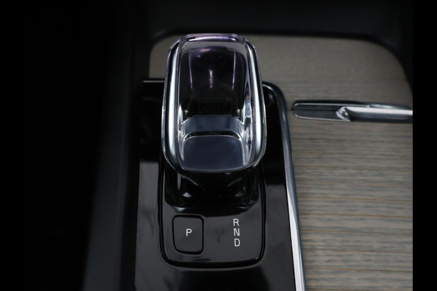 Volvo XC60 2.0 T8 Plug-in hybrid AWD Inscription | SOH 96,5% | Panoramadak | Trekhaak | Leder | Memory | Adaptive cruise | Harman/Kardon | Stuur/stoelverwarming | 360 camera | Carplay