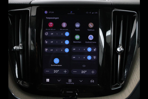 Volvo XC60 2.0 T8 Plug-in hybrid AWD Inscription | SOH 96,5% | Panoramadak | Trekhaak | Leder | Memory | Adaptive cruise | Harman/Kardon | Stuur/stoelverwarming | 360 camera | Carplay