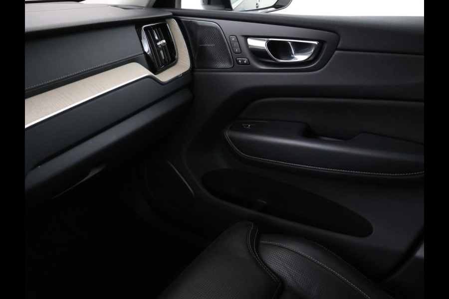 Volvo XC60 2.0 T8 Plug-in hybrid AWD Inscription | SOH 96,5% | Panoramadak | Trekhaak | Leder | Memory | Adaptive cruise | Harman/Kardon | Stuur/stoelverwarming | 360 camera | Carplay
