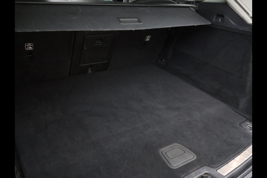 Volvo XC60 2.0 T8 Plug-in hybrid AWD Inscription | SOH 96,5% | Panoramadak | Trekhaak | Leder | Memory | Adaptive cruise | Harman/Kardon | Stuur/stoelverwarming | 360 camera | Carplay