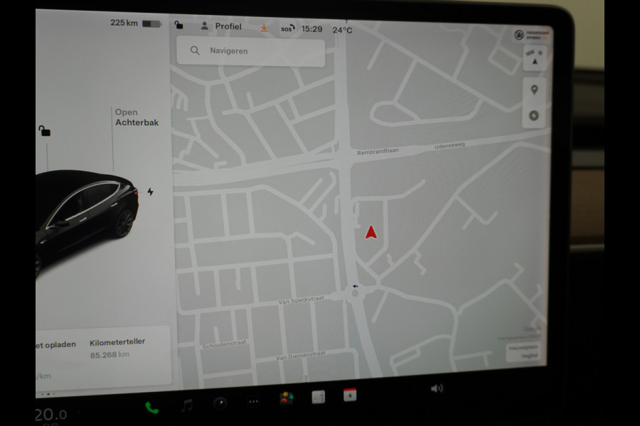 Tesla Model 3 Performance 513pk 20"Lmv Adap.Cruise Premium-HiFi Panoramadak Camera's Leer Wifi Ecc Pdc Cruise Dual Motor Long Range 75kWh Stoe Navi full map LED DAB Voorverwarmen interieur via App Keyless Origineel Nederlandse auto! Accu en motor garantie tot 21-12-2027 / 192.000km