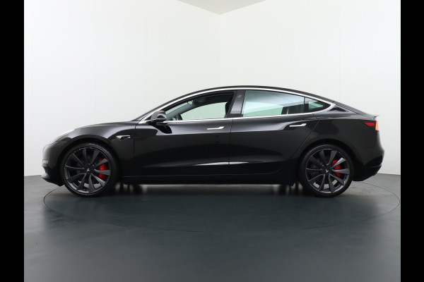 Tesla Model 3 Performance 513pk 20"Lmv Adap.Cruise Premium-HiFi Panoramadak Camera's Leer Wifi Ecc Pdc Cruise Dual Motor Long Range 75kWh Stoe Navi full map LED DAB Voorverwarmen interieur via App Keyless Origineel Nederlandse auto! Accu en motor garantie tot 21-12-2027 / 192.000km