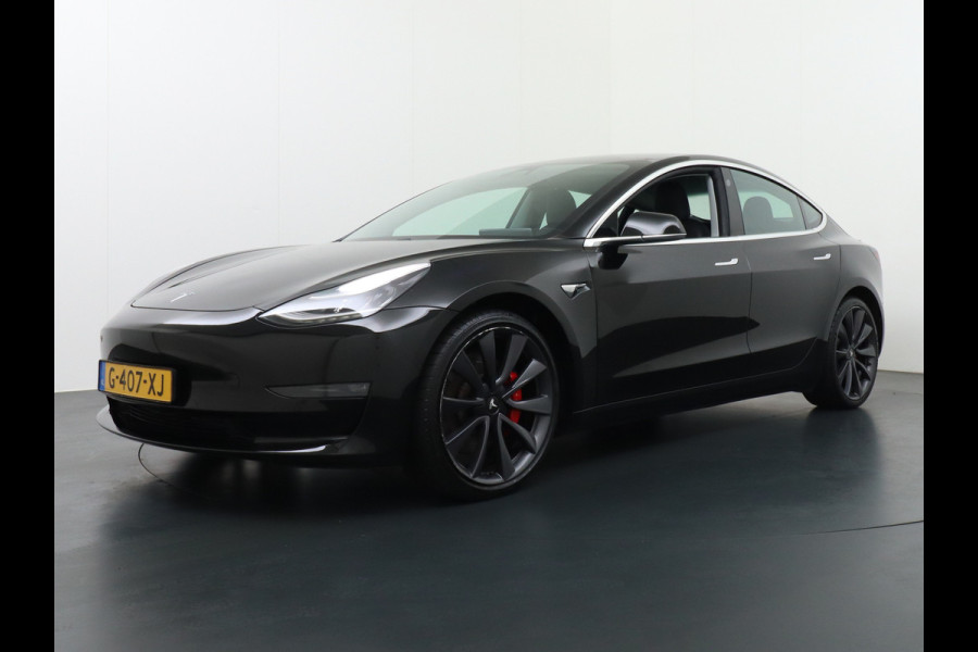 Tesla Model 3 Performance 513pk 20"Lmv Adap.Cruise Premium-HiFi Panoramadak Camera's Leer Wifi Ecc Pdc Cruise Dual Motor Long Range 75kWh Stoe Navi full map LED DAB Voorverwarmen interieur via App Keyless Origineel Nederlandse auto! Accu en motor garantie tot 21-12-2027 / 192.000km