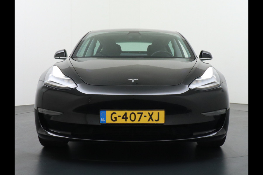 Tesla Model 3 Performance 513pk 20"Lmv Adap.Cruise Premium-HiFi Panoramadak Camera's Leer Wifi Ecc Pdc Cruise Dual Motor Long Range 75kWh Stoe Navi full map LED DAB Voorverwarmen interieur via App Keyless Origineel Nederlandse auto! Accu en motor garantie tot 21-12-2027 / 192.000km